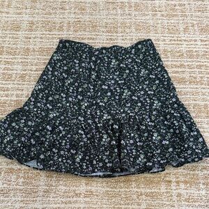 NWT MINKPINK Women's Small Floral Ruffle Mini Skirt